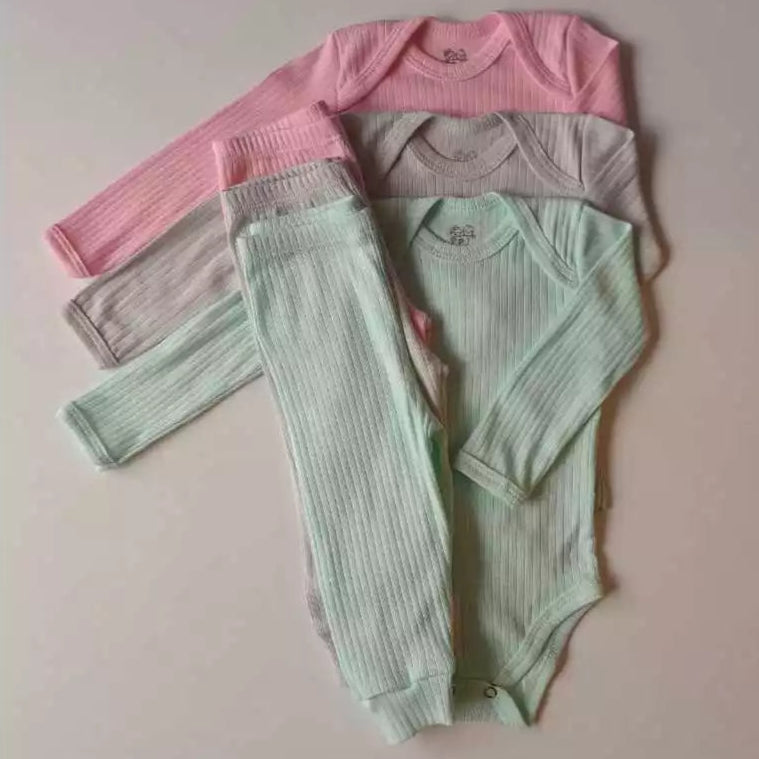 Conjunto Bebê Body Manga Longa + Calça Canelada - 6 Peças
